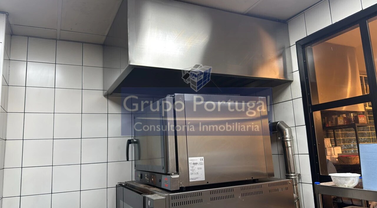 Retail in Leganés, Madrid to rent Interior Photo- Image 1 of 8