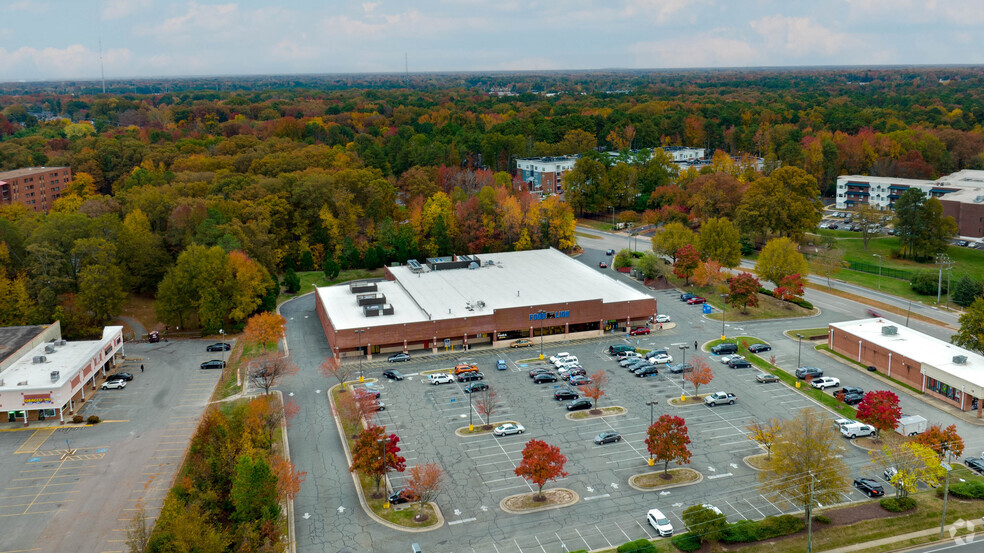 6401-6409 Jahnke Rd, Richmond, VA for rent - Aerial - Image 2 of 4