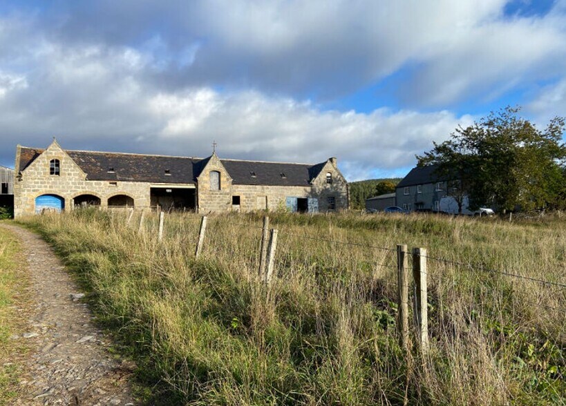 Dulnain Bridge, Grantown On Spey for sale - Primary Photo - Image 1 of 5