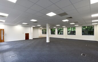 Wellfield, Runcorn to rent Interior Photo- Image 2 of 2