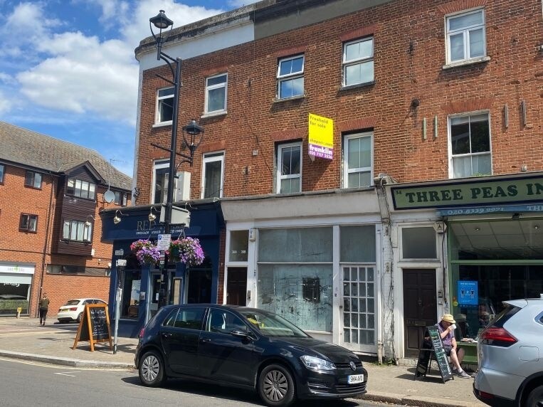 36A Brighton Rd, Surbiton for sale Primary Photo- Image 1 of 1