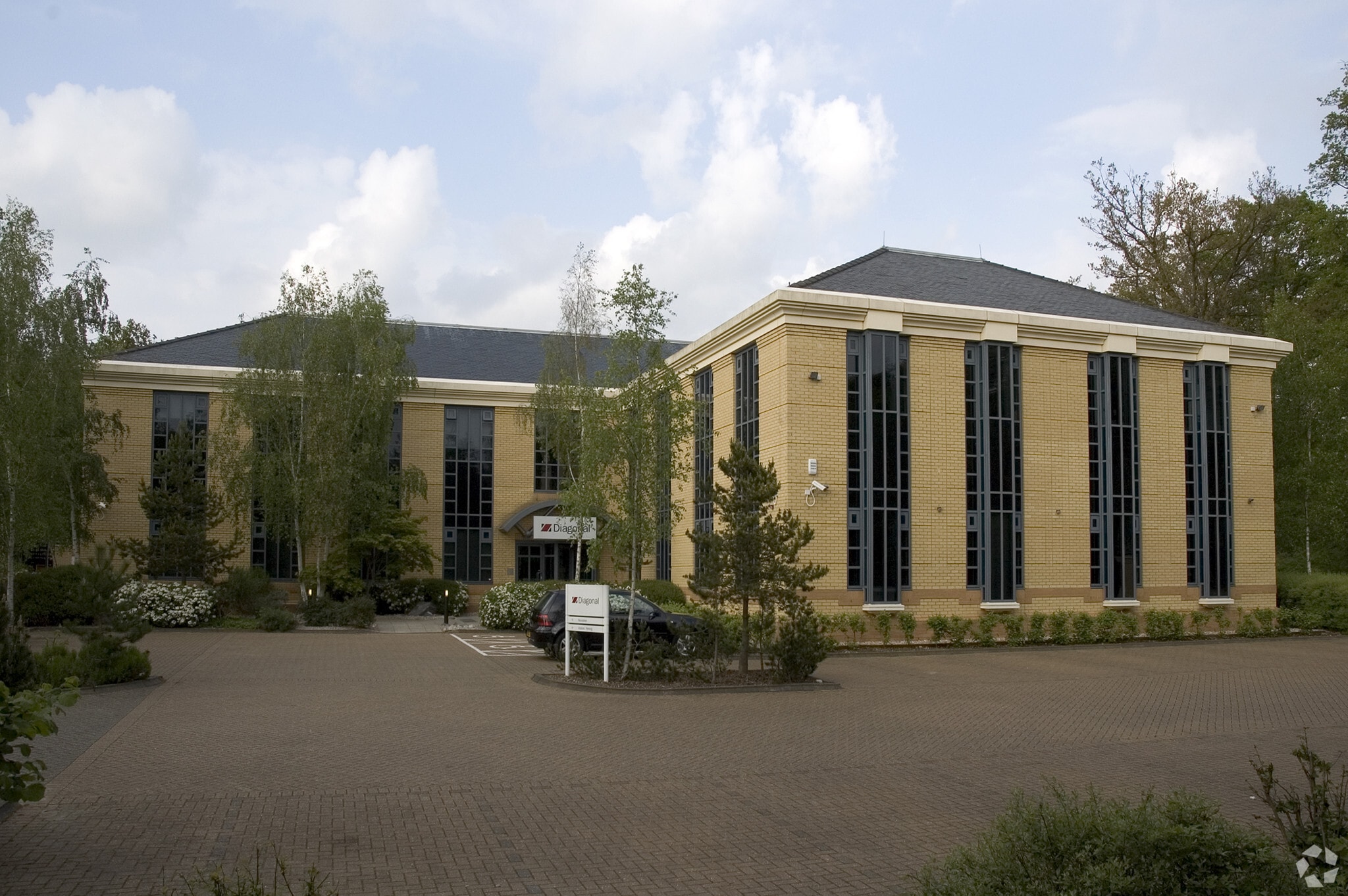 Ancells Rd, Fleet for sale Primary Photo- Image 1 of 1