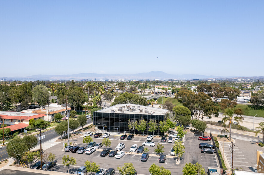 129 W Wilson St, Costa Mesa, CA for rent - Aerial - Image 3 of 8