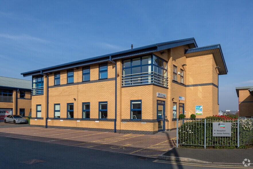 2 Victoria Way, Derby for sale - Primary Photo - Image 1 of 1