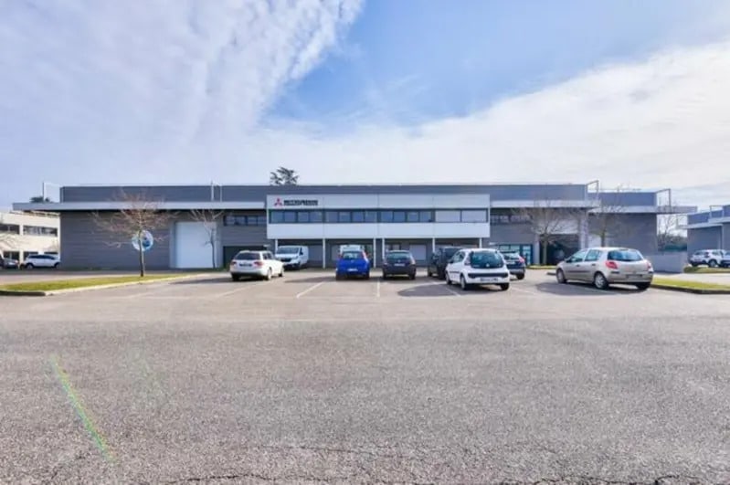 Light Industrial in Saint-Priest to rent - Building Photo - Image 2 of 15