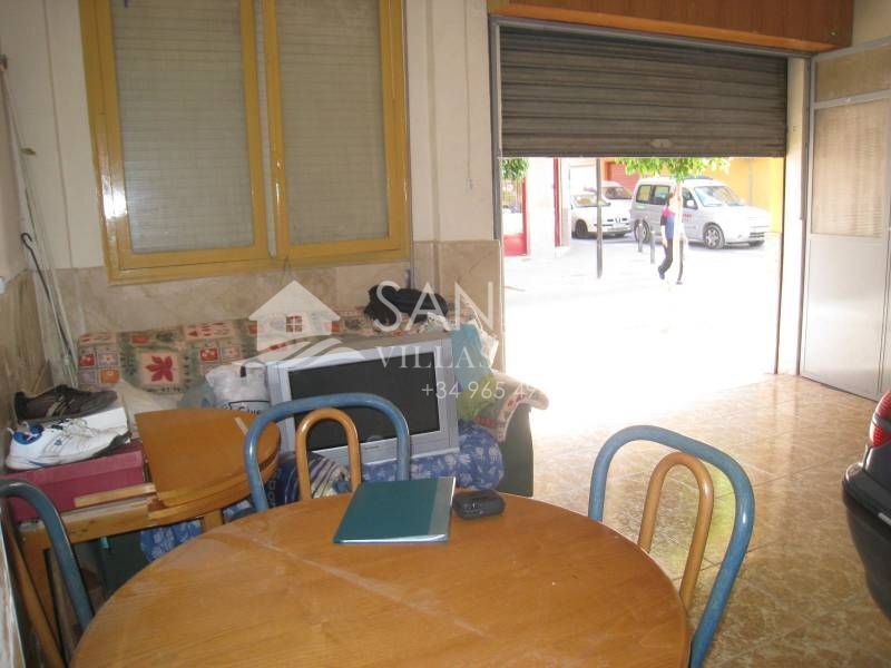 Retail in Aspe for sale Building Photo- Image 1 of 4