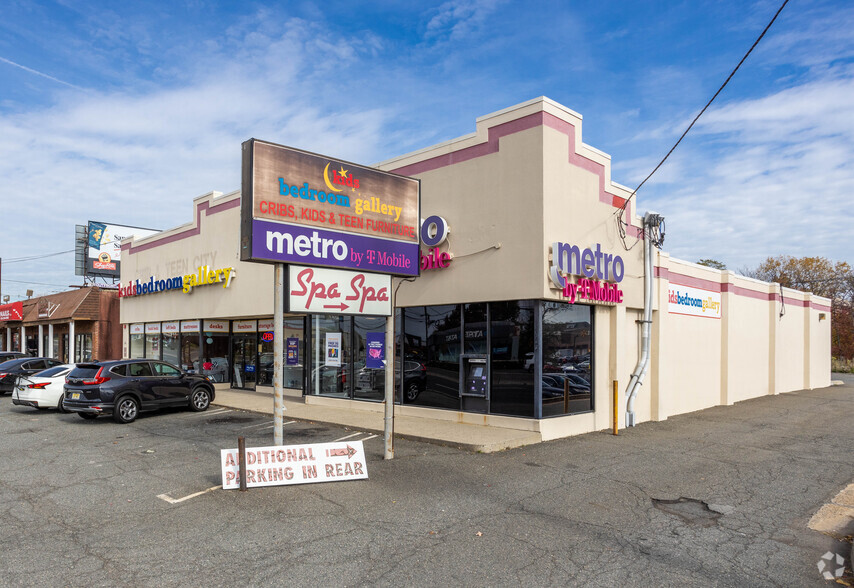 282 Rt-18, East Brunswick, NJ for rent - Primary Photo - Image 1 of 5