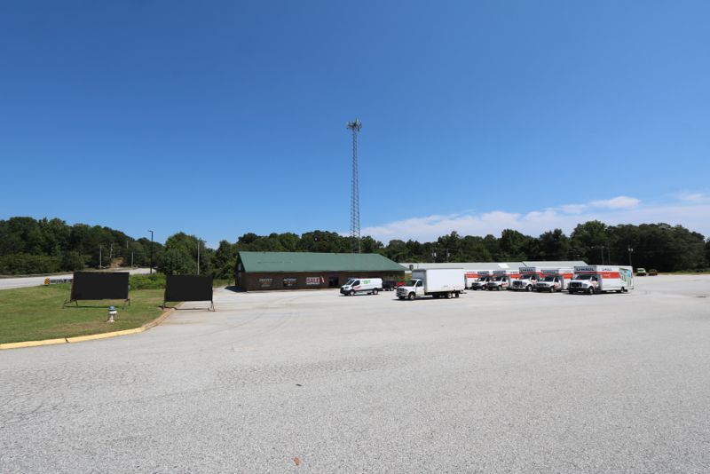 13435 E Wade Hampton Blvd, Greer, SC for rent - Building Photo - Image 2 of 16