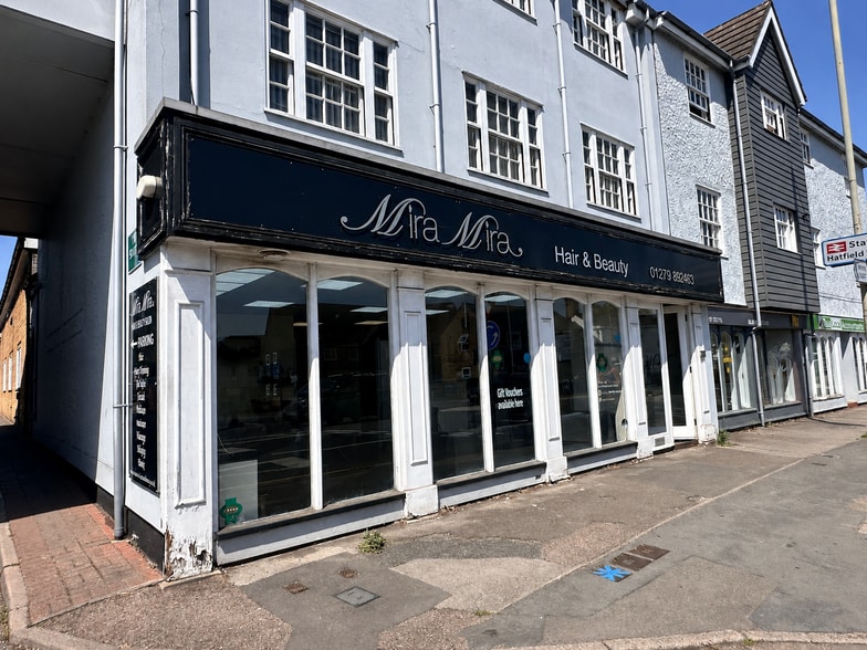 Sawbridgeworth – 107-111 London Road portfolio of 2 properties for sale on LoopNet.co.uk - Building Photo - Image 2 of 11