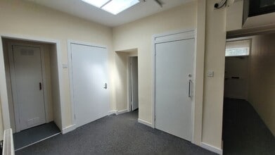 17 Townhead, Irvine to rent Interior Photo- Image 2 of 6