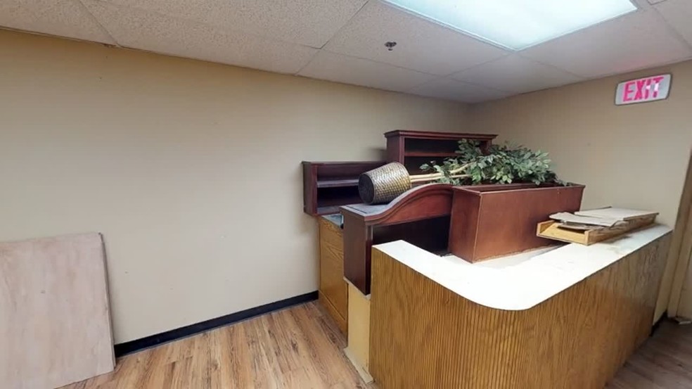 709-713 S Kansas Ave, Topeka, KS for rent - Commercial Listing Video - Image 2 of 2