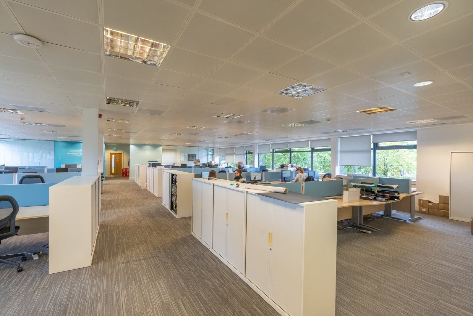 5 Cultins Rd, Edinburgh to rent Interior Photo- Image 1 of 3