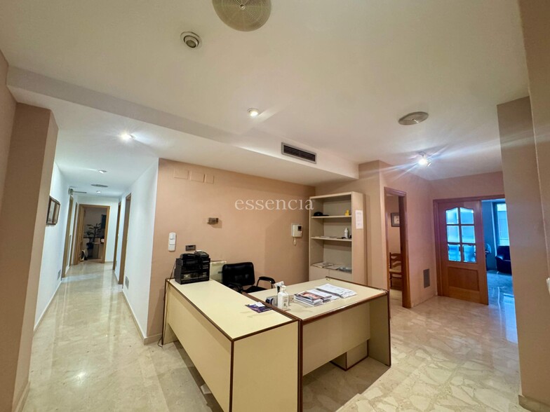 Retail in Oliva, Valencia for sale - Building Photo - Image 2 of 32