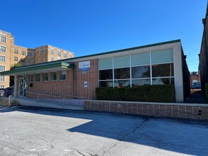 1515 N Front St, Harrisburg, PA for rent Building Photo- Image 1 of 3