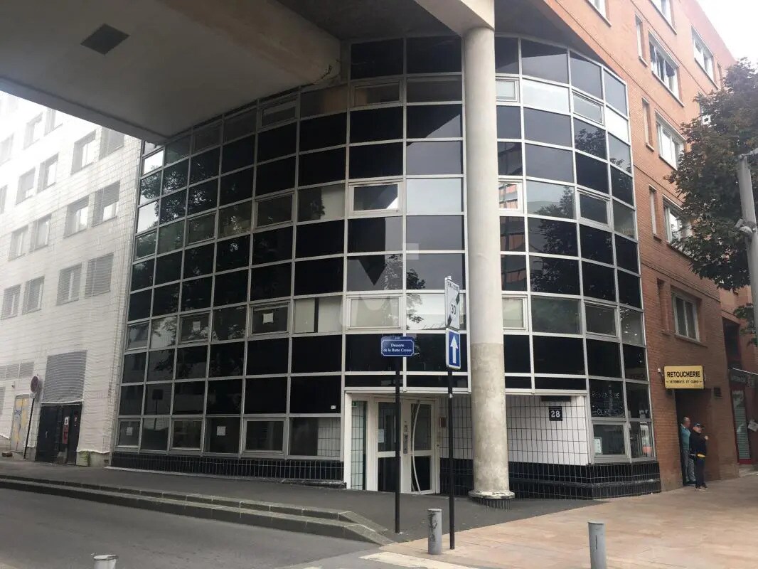 Office in Évry-Courcouronnes to rent Building Photo- Image 1 of 12