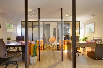 Office in Lyon to rent Interior Photo- Image 2 of 7