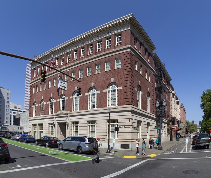 209 SW Oak St, Portland, OR to rent - Building Photo - Image 1 of 14