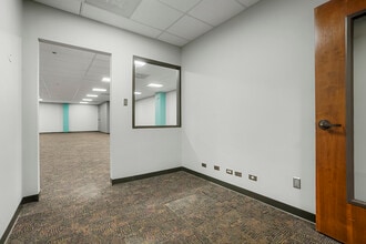 5601 S Broadway, Littleton, CO to rent Building Photo- Image 2 of 7