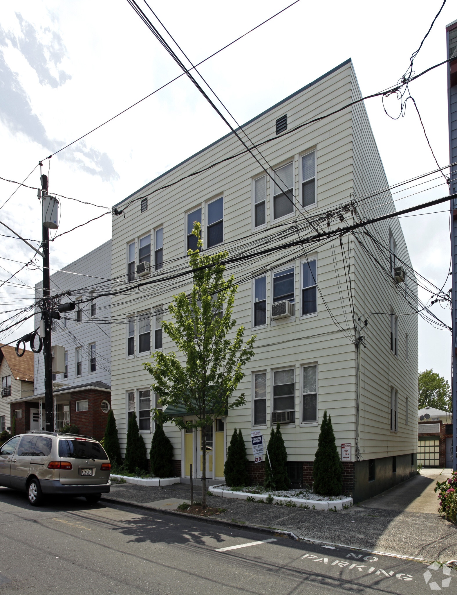 91 Terhune Ave, Jersey City, NJ for sale Primary Photo- Image 1 of 9