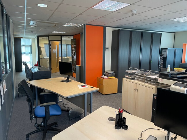 More details for Glyme Ct, Kidlington - Office to Rent