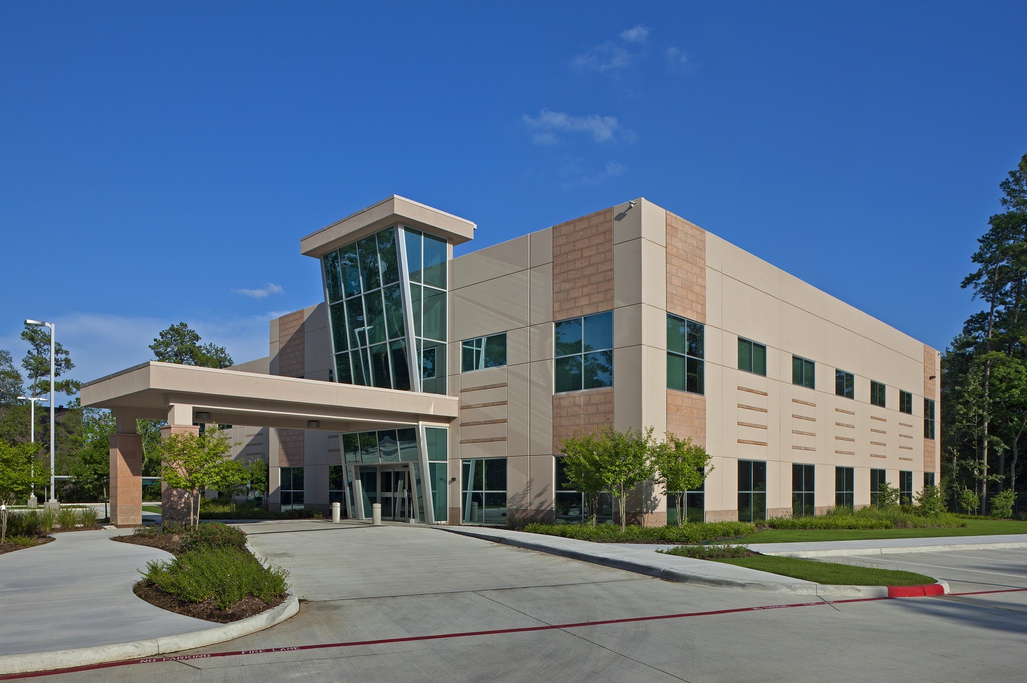 1111 Medical Plaza Dr, The Woodlands, TX to rent Building Photo- Image 1 of 3