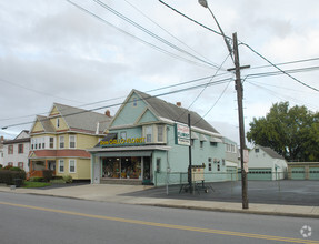 2241 Broadway, Schenectady, NY for sale Primary Photo- Image 1 of 1