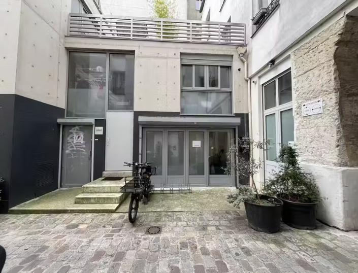 Office in Paris for sale - Building Photo - Image 2 of 20