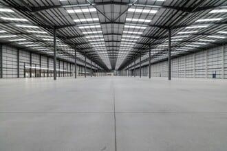 Catalina Appr, Warrington to rent Interior Photo- Image 1 of 3