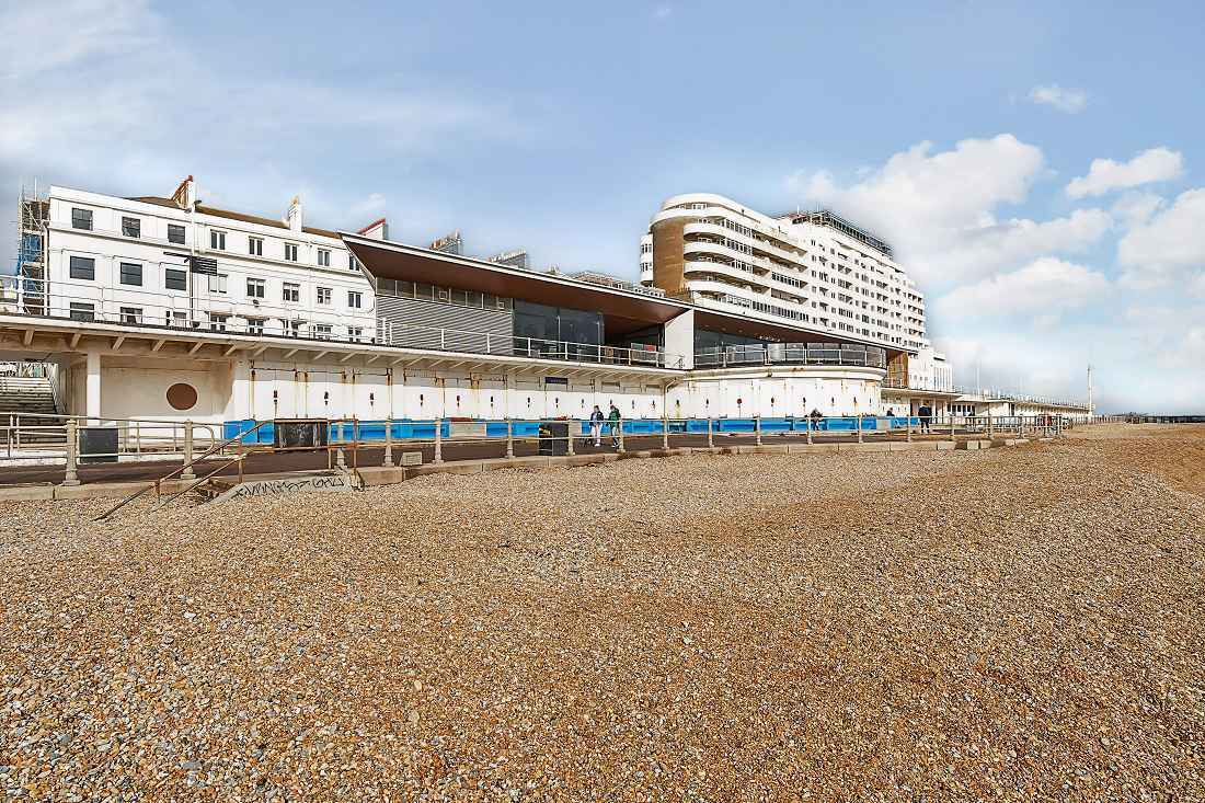 40 Marina, St Leonards On Sea to rent Building Photo- Image 1 of 9