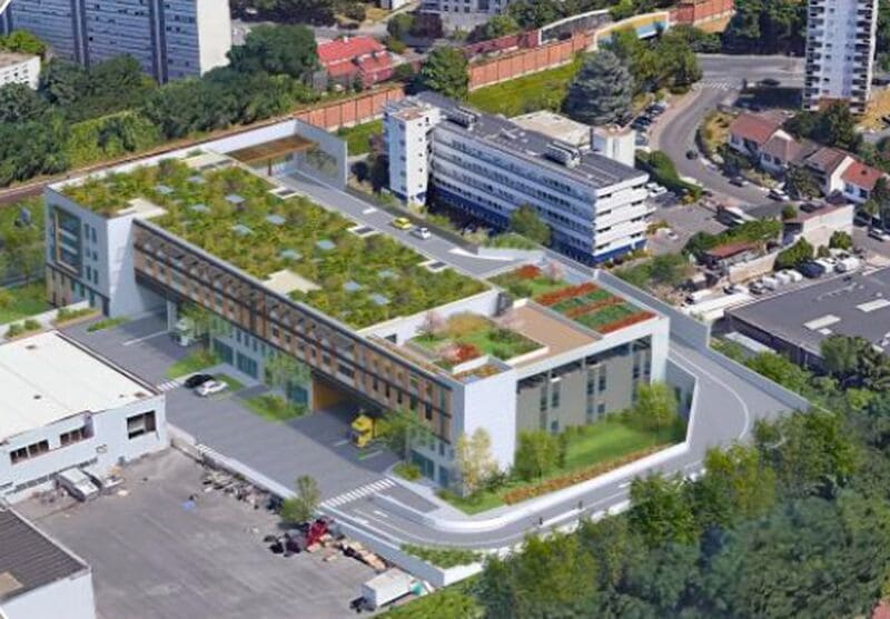 Light Industrial in Bobigny to rent - Building Photo - Image 2 of 19