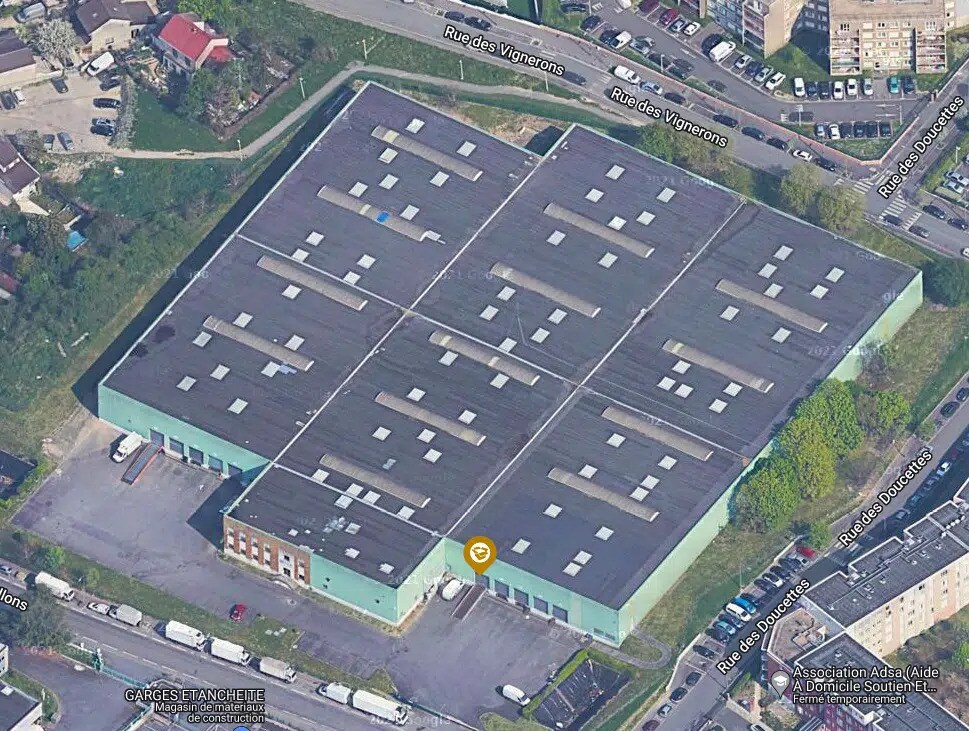 Industrial in Garges-lès-Gonesse to rent Building Photo- Image 1 of 4