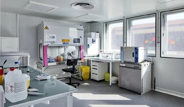 Office in Lyon to rent Interior Photo- Image 1 of 10