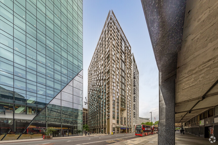 8-13 Casson Sq, London for sale - Primary Photo - Image 1 of 1