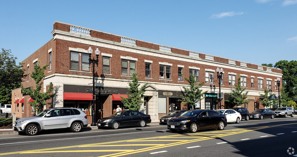 1147 Hancock St, Quincy, MA for rent - Building Photo - Image 1 of 3