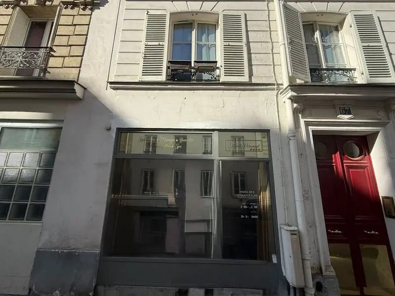 Office in Paris for sale Building Photo- Image 1 of 13