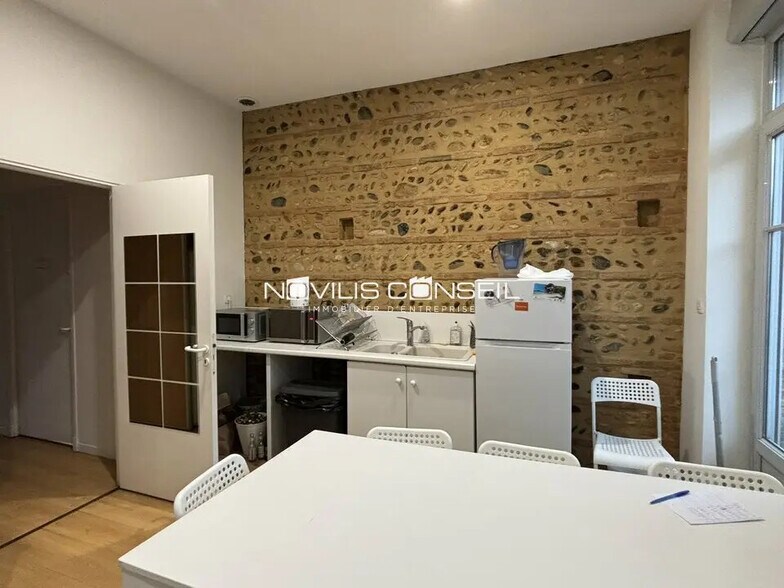 Office in Toulouse to rent - Interior Photo - Image 3 of 6