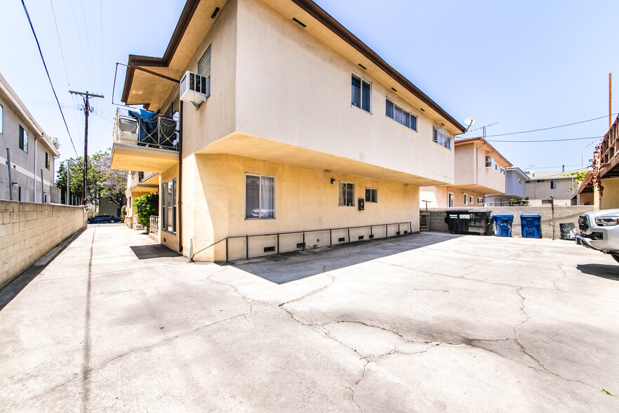 1802 N Alexandria Ave, Los Angeles, CA for sale - Building Photo - Image 3 of 6