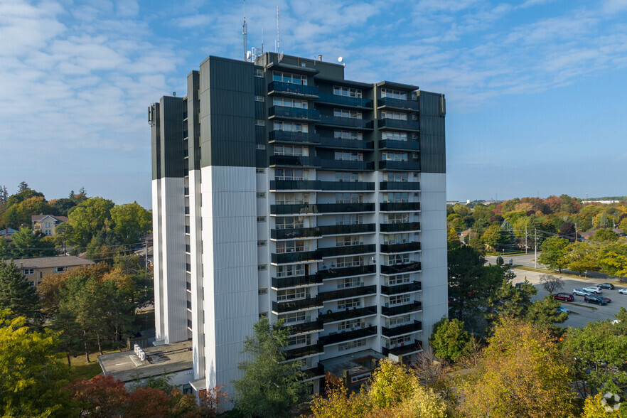 53-65 Speedvale Av W, Guelph, ON for rent - Primary Photo - Image 1 of 4