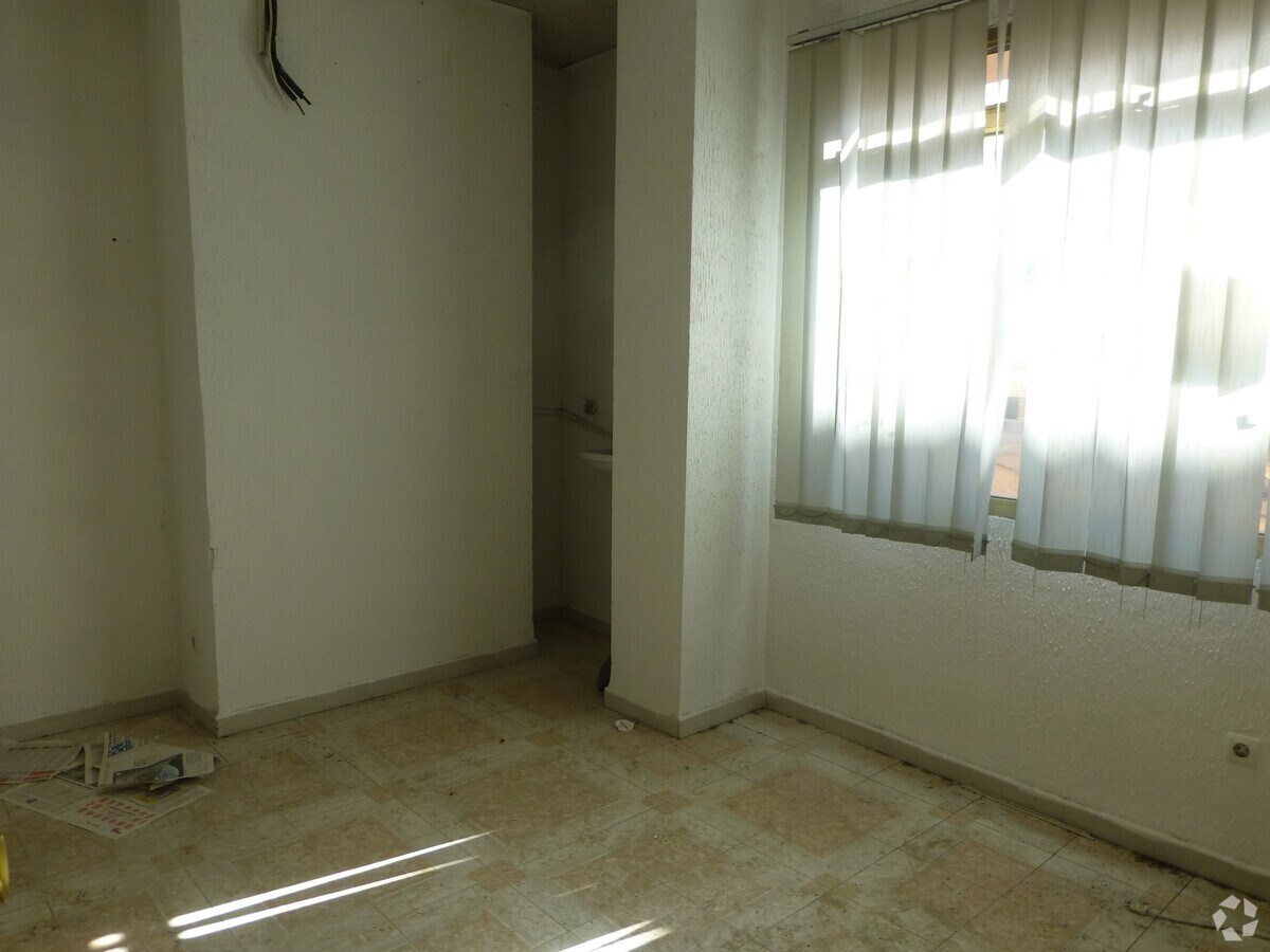 Móstoles, MAD 28934 - - - Interior Photo - Image 2 of 8