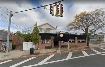 361 Main St, Center Moriches, NY for rent Building Photo- Image 1 of 10