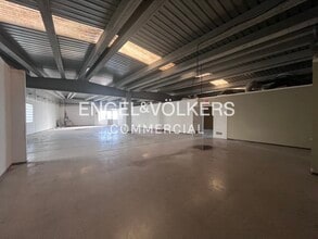 Industrial in Vilassar de Mar, Barcelona to rent Interior Photo- Image 1 of 28