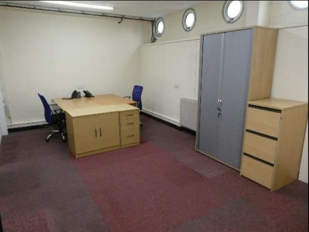 Sandpit Rd, Dartford, KEN DA1 5BU - Unit 3-5 - - Interior Photo - Image 2 of 3