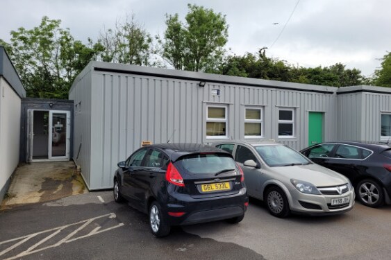 Weel Rd, Beverley for sale Primary Photo- Image 1 of 1