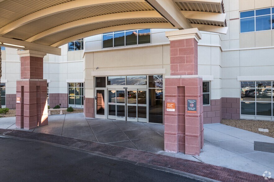 8285 W Arby Ave, Las Vegas, NV to rent - Building Photo - Image 2 of 3