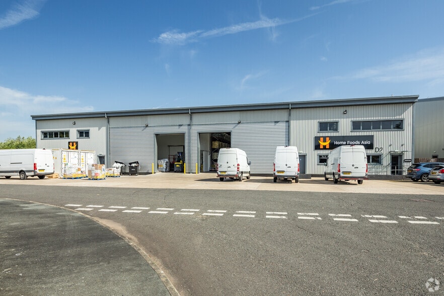 Penrhyn Rd, Prescot to rent - Building Photo - Image 1 of 2