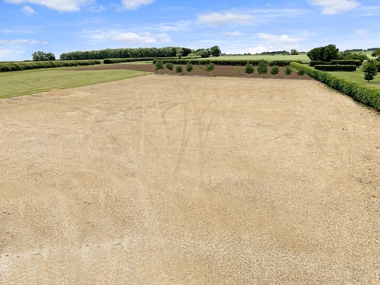 Lattenbury Hill Rd, Huntingdon to rent - Building Photo - Image 2 of 2