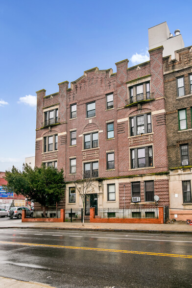 2007 Bedford Ave, Brooklyn, NY for sale - Building Photo - Image 2 of 4