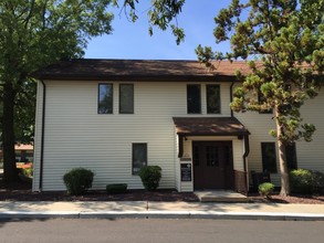 2 Brier Hill Ct, East Brunswick, NJ for sale Building Photo- Image 1 of 1