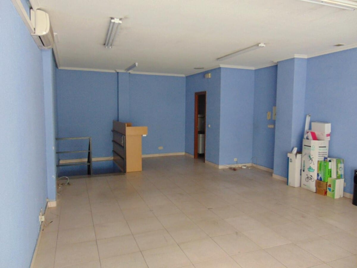 Ávila, AVI 05003 - Unit 01 - - Interior Photo - Image 1 of 5