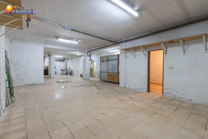 Calle Asturias, 29, Granada, Granada for sale - Interior Photo - Image 3 of 6